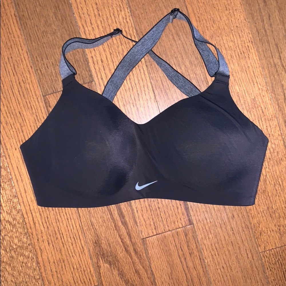 Sports bra Nike